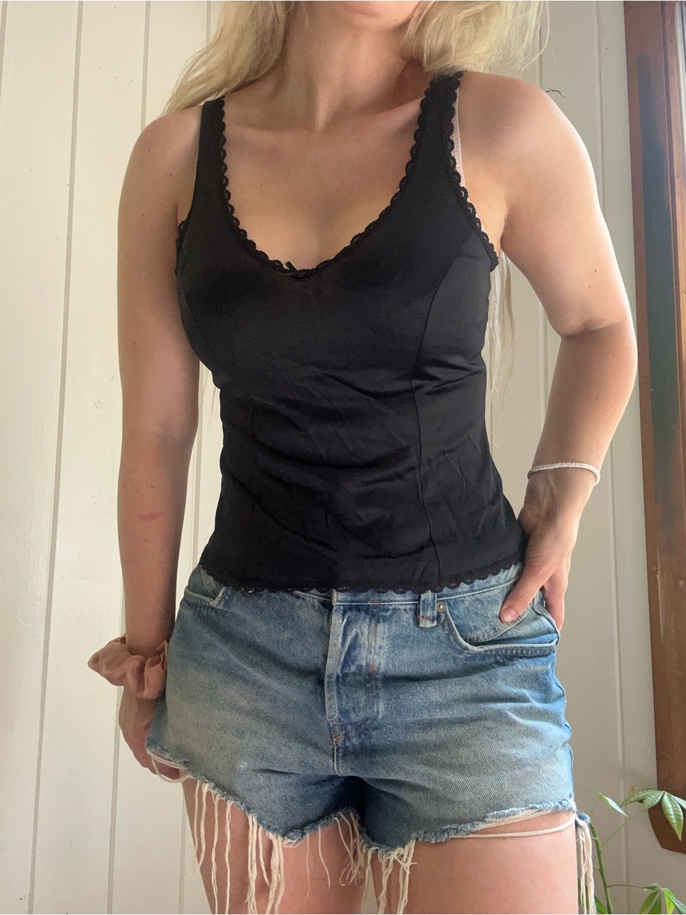 Vintage Satin Black Lace-Trim Tank Top‎ with Bow Detail